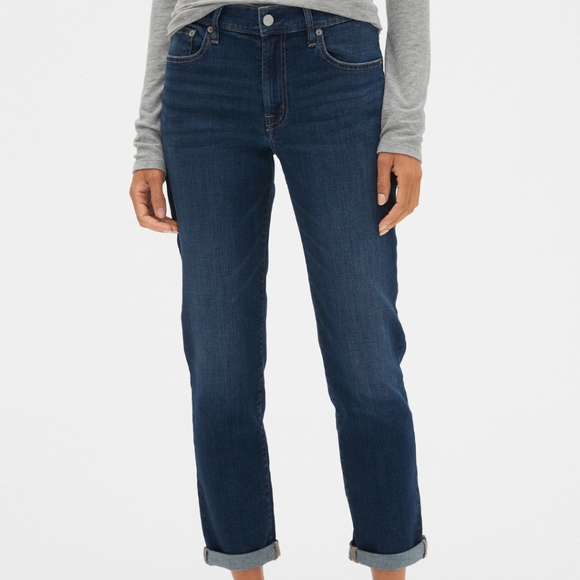 GAP Denim - Gap Girlfriend Jeans Size 8